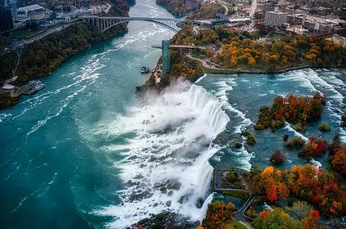 Niagara Falls an einem Tag ab NYC, Option mit Boot